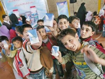 کمیته سیاستگذاری توزیع شیر رایگان مدارس خوزستان تشکیل شد