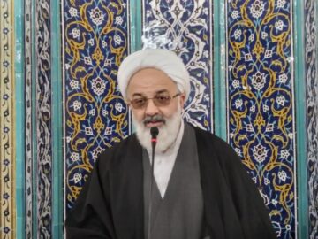 دشمن با شبح «جنگ» دنبال عقب نگاه داشتن ایران است