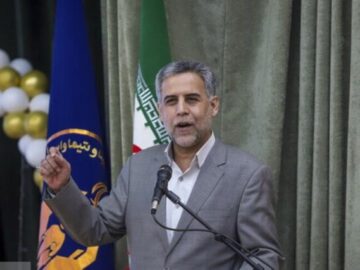آغاز توزیع ۵۴ هزار بسته نوشت‌افزار بین دانش‌آموزان نیازمند خوزستان