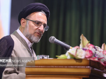 خاموشی: گفتمان وحدت امام (ره) به جریان جهانی مقاومت تبدیل شده است