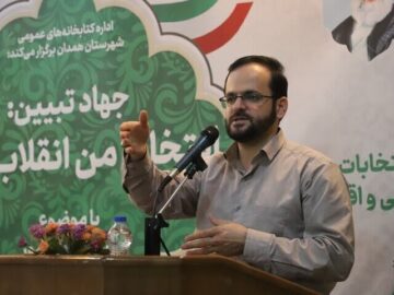 فعالان مجازی همانند رزمندگان در خط مقدم دفاع از ارزش‌ها هستند