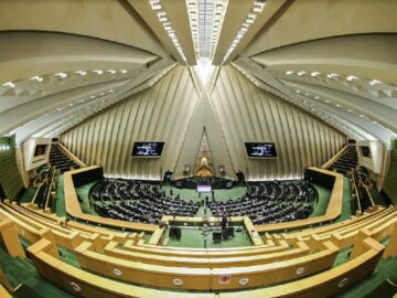 طرح تشدید مجازات همکاری با کشورهای متخاصم اصلاح شد