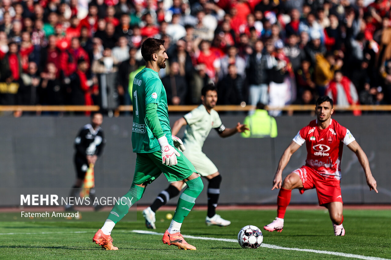 بازگشت بیرانوند روحیه تراکتور را بالا می‌برد؛ تاکتیک اسکوچیچ تغییر کرد