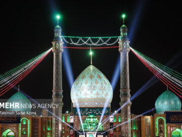 جشن آغاز امامت امام زمان(عج)؛ بیعت منتظران در مسجد جمکران
