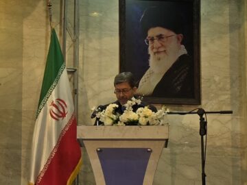الگوی حکمرانی ما باید سلمان باشد