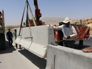 نصب ۱۵۰ نیوجرسی در محور گردنه شلمزار چهارمحال و بختیاری