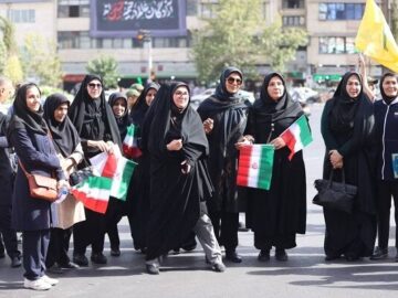 ۱۶۶۶ بانوی قمی در برنامه‌های ورزشی و آموزشی هفته دولت مشارکت کردند