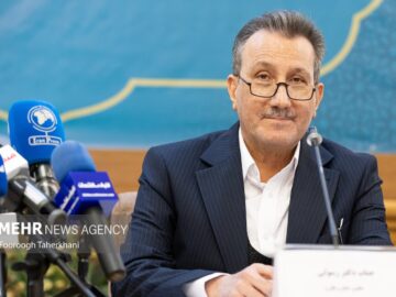 رسولی: نگرانی از لغو معافیت‌های تحریمی وجود ندارد