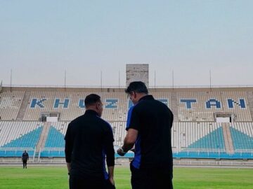 مربی اسپانیایی استقلال خوزستان وارد کشور شد