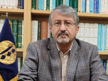 گردآوری ابیات بحث‌برانگیز شاهنامه در یک کتاب