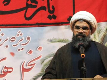 امروز بیش از هر زمان دیگری نیازمند نمایش قدرت وحدت امت اسلامی هستیم
