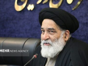 مراسم گلباران یادمان شهدای ۱۷ شهریور در میدان شهدا برگزار می‌شود