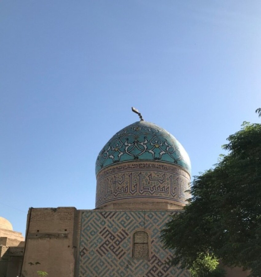 معماری مساجد اصفهان؛ اینجا هر کاشی با خدا نجوا می‌کند