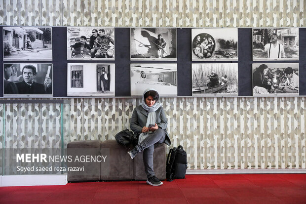 نگاهی به وضعیت بیمه هنرمندان؛ قصه تلخ شغلی که به رسمیت شناخته نمیشود!