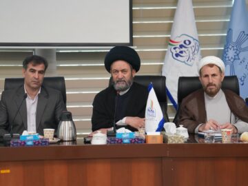 امام جمعه اردبیل: باید پابه‌پای تحولات علمی دنیا حرکت کنیم