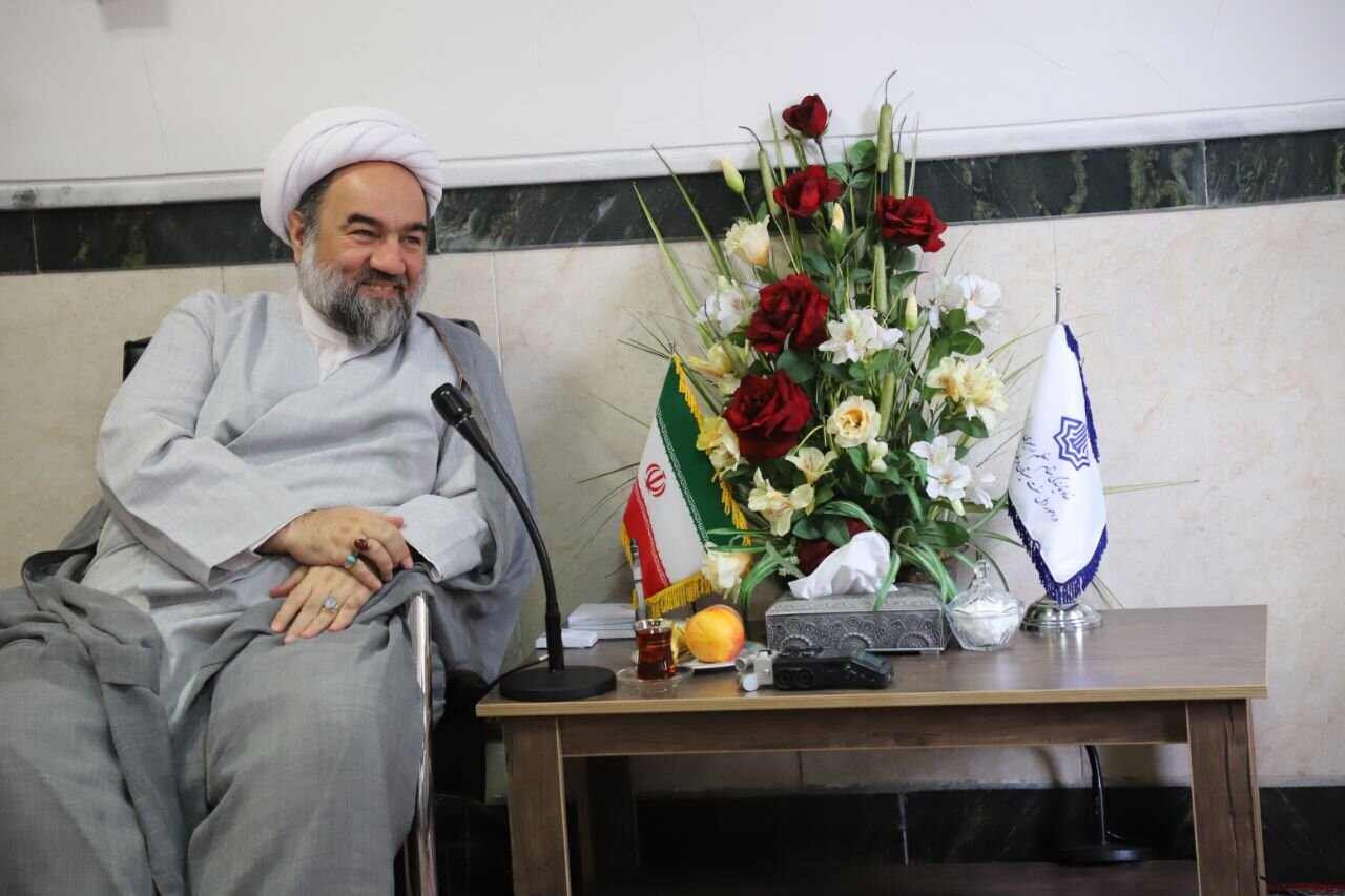 دیدار صمیمانه سران طوایف سیستان و بلوچستان با  نماینده ولی فقیه استان