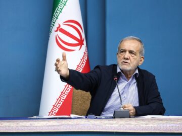 پزشکیان: به جای حل مشکلات به دنبال تغییر آدم‌ها هستیم