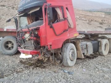 واژگونی تریلی در خراسان شمالی یک کشته و یک مصدوم بر جا گذاشت