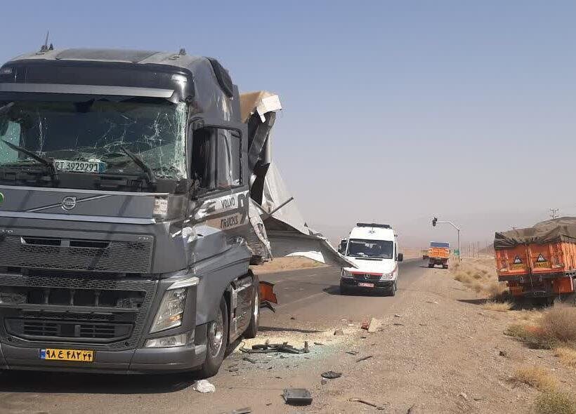 امداد به ۵ حادثه رانندگی در استان سمنان؛ یک نفر جان باخت