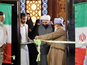 برگزاری اولین روز همایش محوری وحدت با حضور نقش آفرینان شیعه و اهل سنت