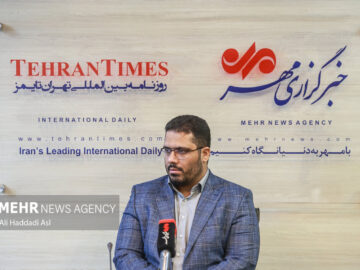 عرضه لوازم التحریر در میادین میوه و تره بار شهرداری تهران