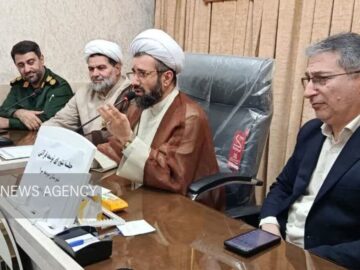 وحدت و انس با قرآن کلید حل مشکلات جهان اسلام است