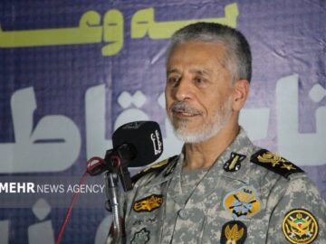امیر سیاری: زنده نگه داشتن یاد شهدا کمتر از شهادت نیست