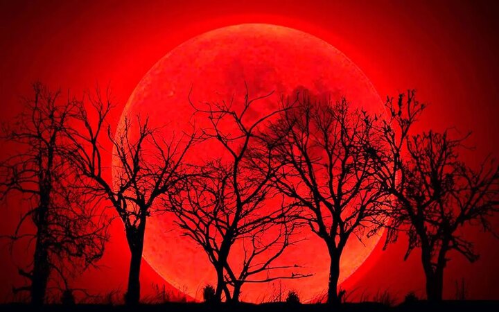 ماهگرفتگی امشب؛ بازی سایهها یا سایه ترس بر آدمها