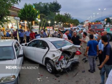 تصادف زنجیره ای در محور ماسوله به ماکلوان؛ ۴ نفر مصدوم شدند