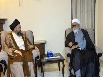 دیدار سید عمار حکیم با تولیت آستان قدس رضوی