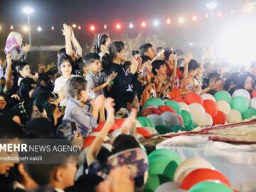 اجتماع با شکوه مردم زاهدان در جشن ۱۵۰۰ سالگی ولادت پیامبر رحمت