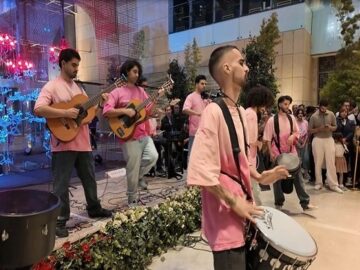 نوای موسیقی در هفته وحدت ایران‌مال