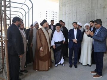 دیدار و گفتگوی حکیم با نماینده آیت‌الله العظمی سیستانی