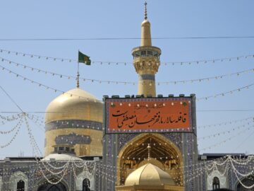 حال و هوای حرم امام رضا(ع) در روز میلاد نبی مکرم اسلام