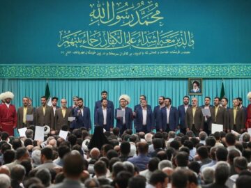 برگزاری جشن ولادت پیامبر (ص) و امام صادق(ع) در حسینیه امام خمینی (ره)