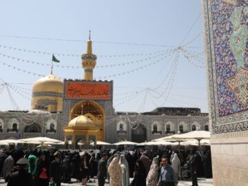 حرم رضوی غرق در شادی میلاد پیامبر(ص) و چهارشنبه زیارتی