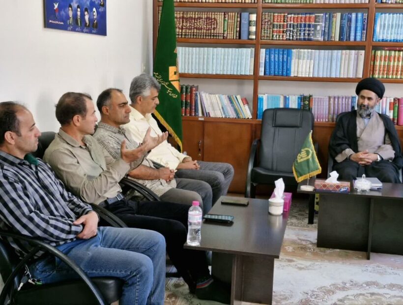 دیدار هیئت کوهنوردی خلخال باامام جمعه؛تأکید بر توسعه ورزش‌های کوهستانی