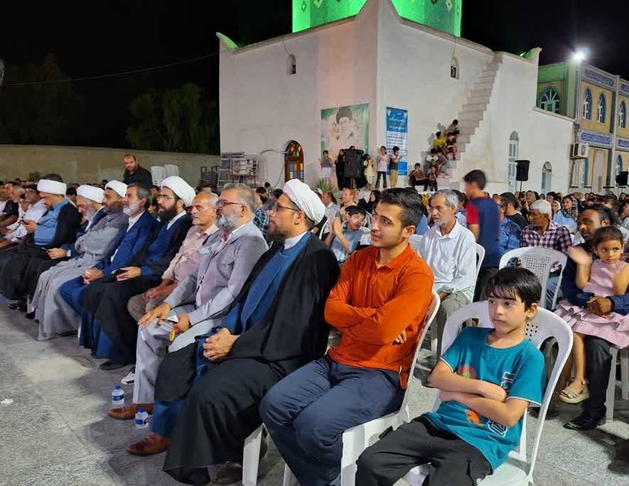 جشن میلاد پیامبر و امام صادق در گناوه برگزار شد