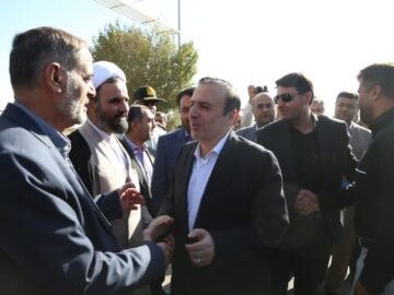 بررسی مشکلات بخش دشتابی بویین‌زهرا در سفر استاندار قزوین