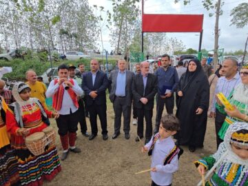 جشنواره‌های محلی راهی برای تقویت نشاط و بنیان‌ های فرهنگی است