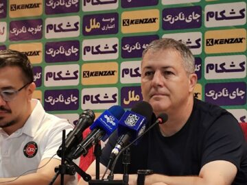 دوست داریم در ورزشگاه یادگار و با حضور هواداران بازی کنیم