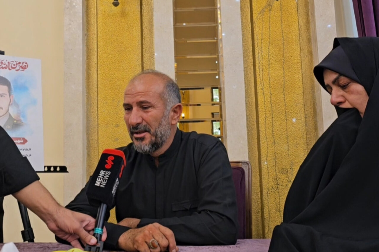 روایت خانواده شهدای جنگ ۱۲ روزه؛ «امنیت با لبخند دشمن به دست نمی‌آید»