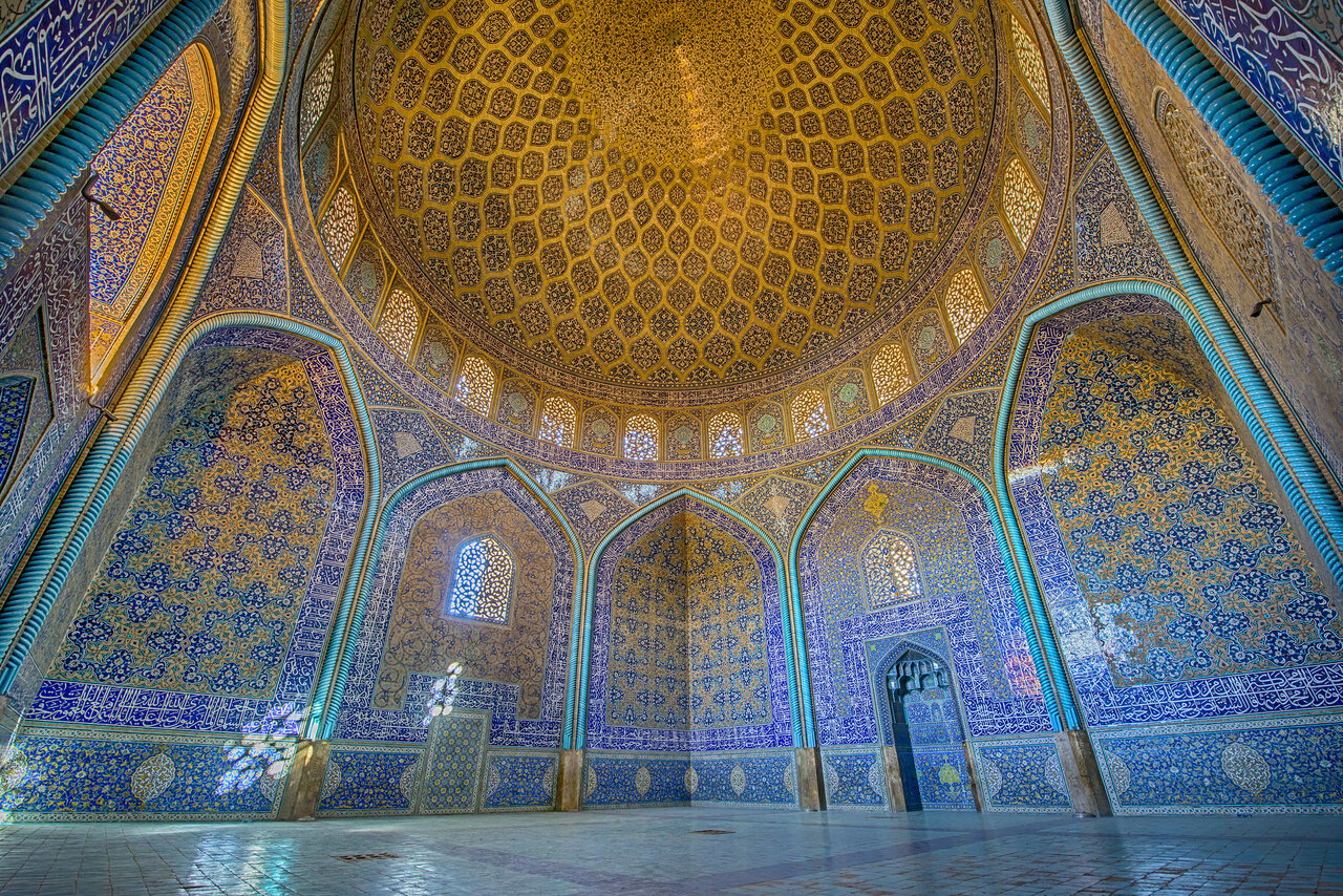 هنر اسلامی برخلاف هنر مدرن معنابنیاد است؛ فلسفه نقوش هندسی تکرارشونده