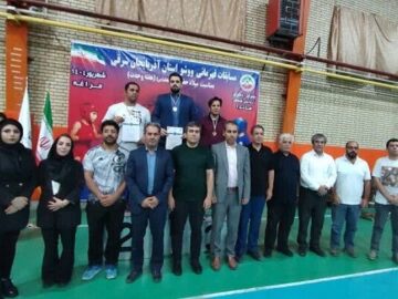 کسب مقام قهرمانی تیمی ووشوکاران تبریزی در مسابقات استانی