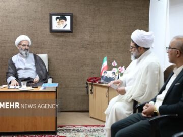 «وقف» سیاست مترقی اقتصادی اسلام برای رفع محرومیت است
