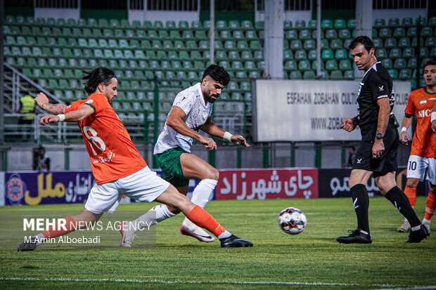 هفته جنجالی و پرحادثه لیگ برتر؛ ناکامی سرخابی‌ها و بازگشت تراکتور