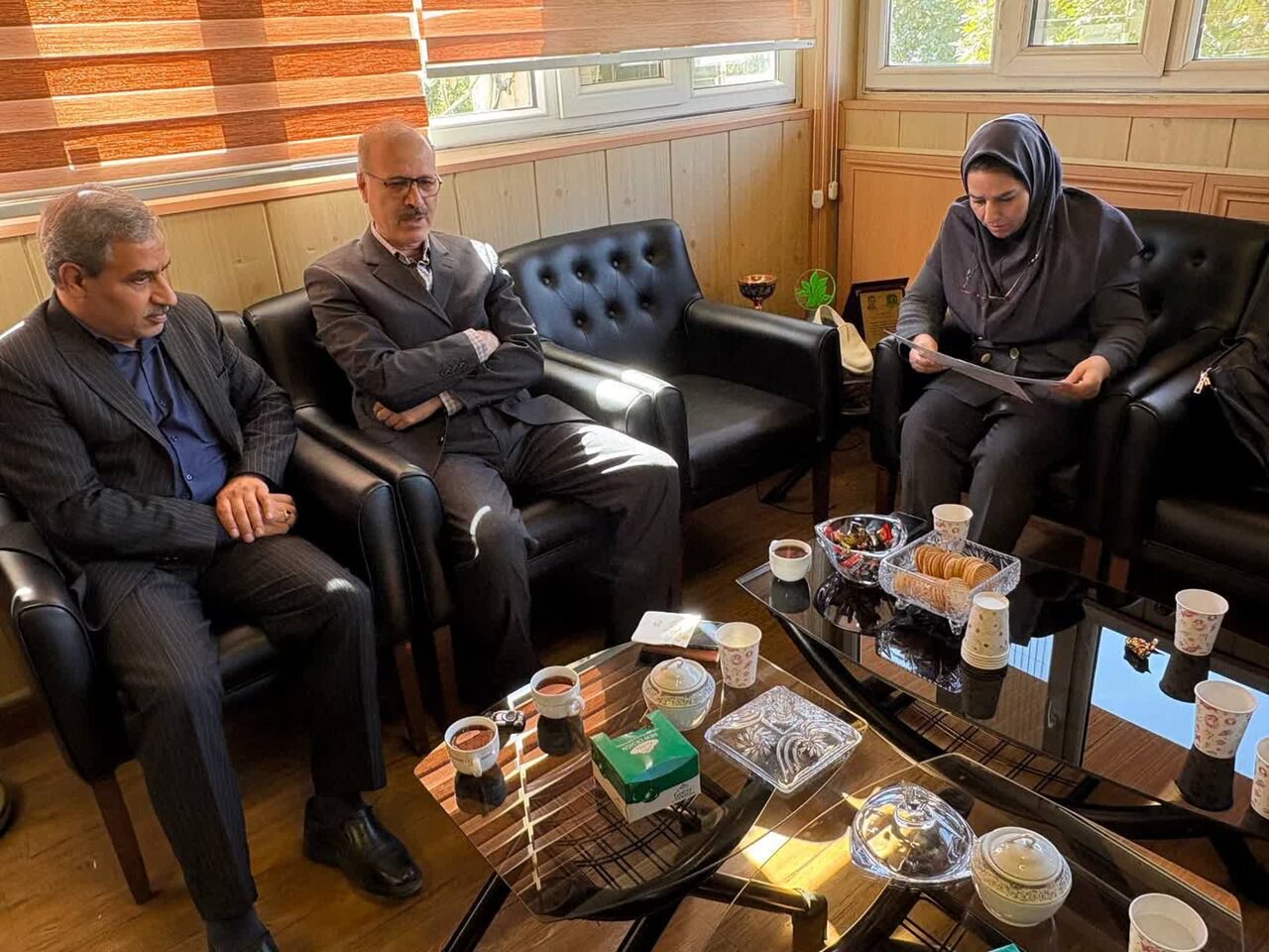 تفاهمنامه ارتقای سلامت بینایی در کردستان امضا شد