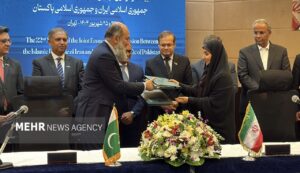 سند تفاهم همکاری‌های اقتصادی ایران و پاکستان امضا شد