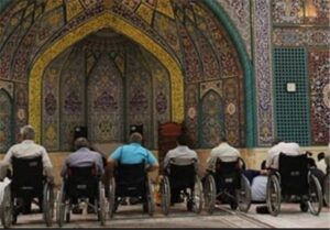 پله‌ها و دیوارها سدهایی میان معلولان و میراث اصفهان