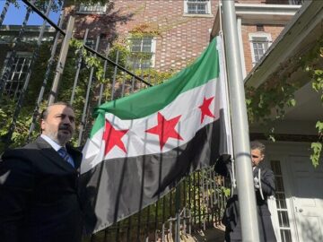 بازگشایی سفارت سوریه در آمریکا بعد از بیش از ۱۰ سال+ فیلم